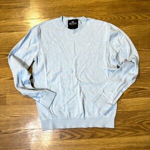 Hollister Men’s crew neck sweater - light blue with logo size L cotton viscose